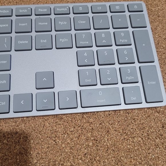 Microsoft Surface Wireless Keyboard Model 1742- Tested. - Picture 2 of 7